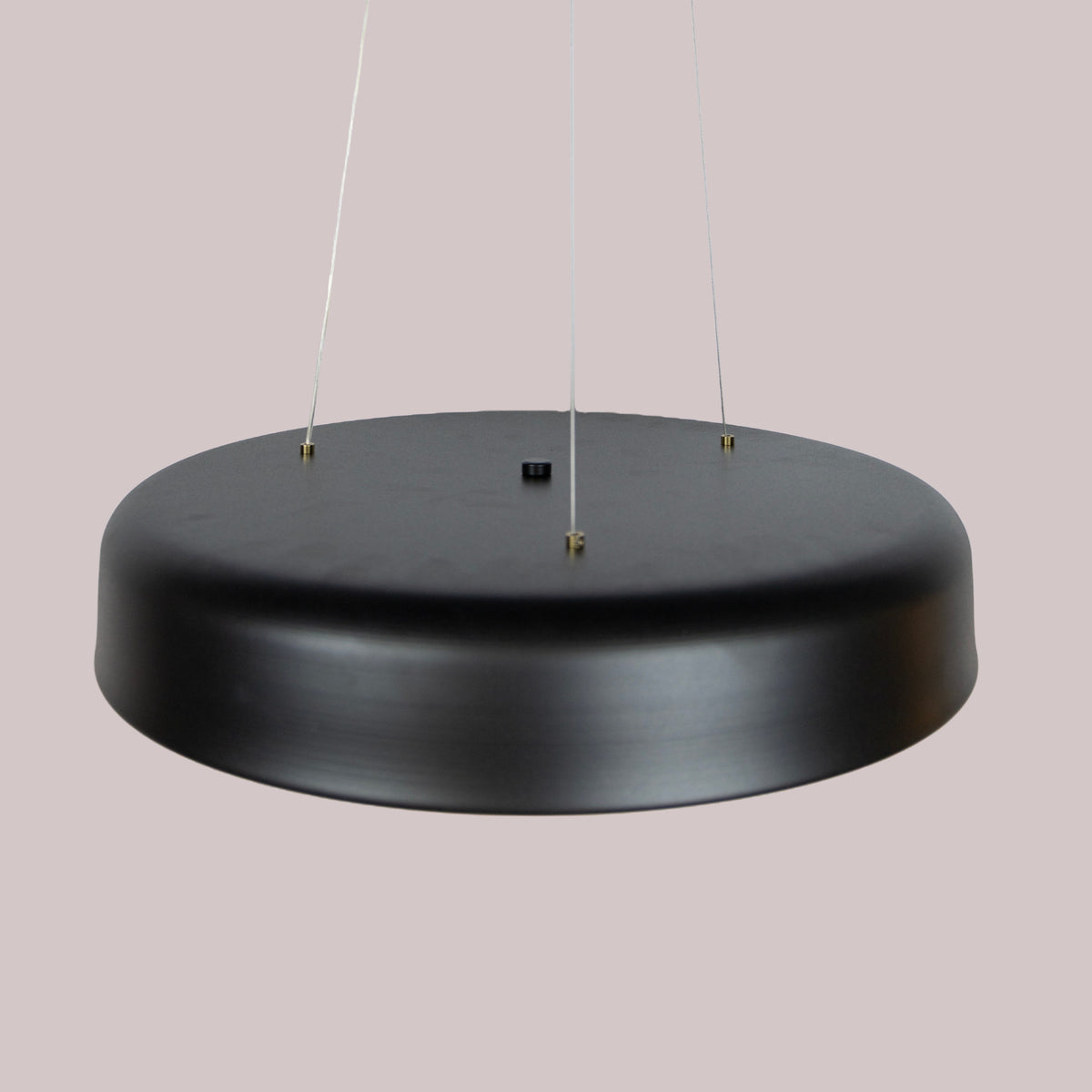 Luminex (Black, Medium) Pendant Light