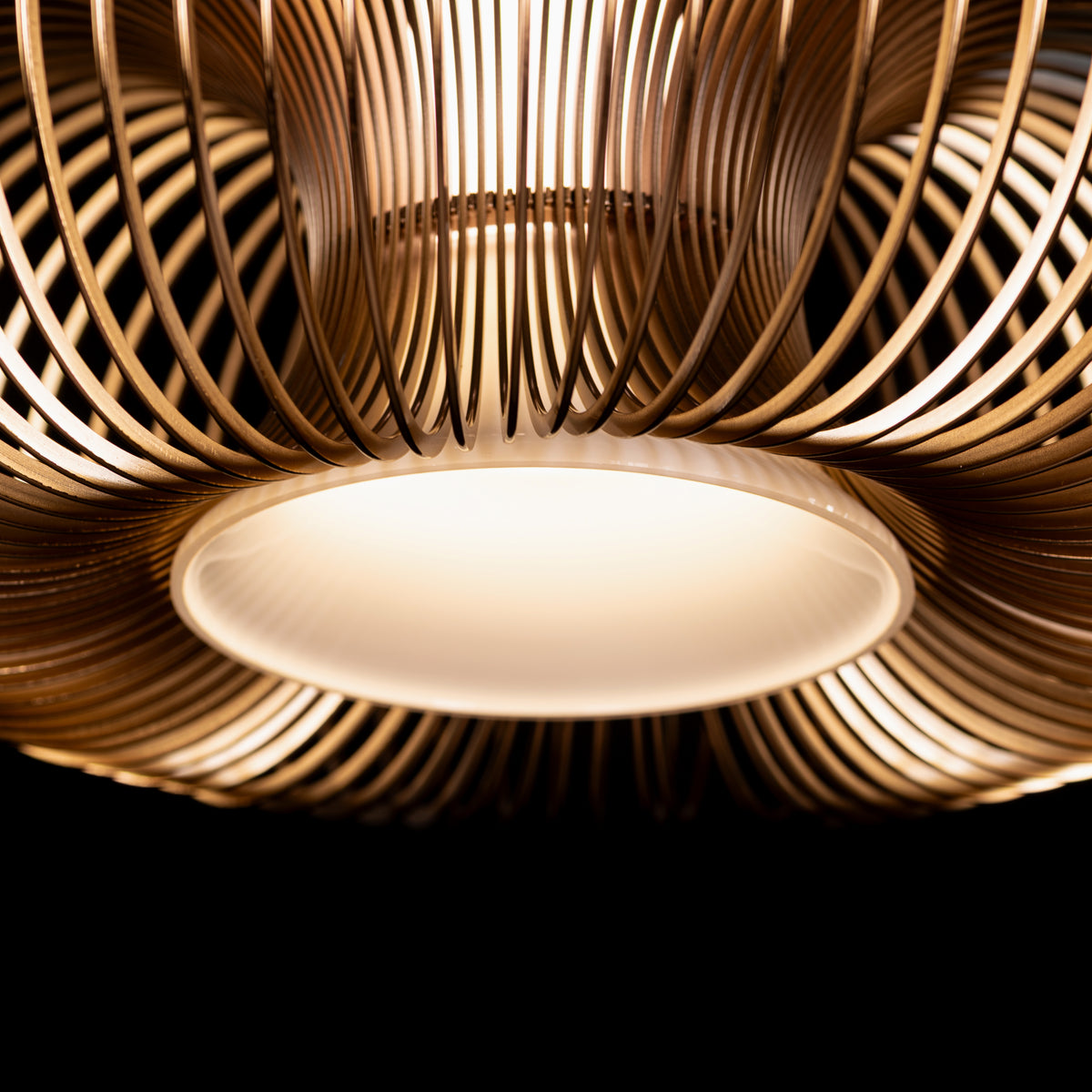 Oïna (Small, Gold, White) Metal & Glass Pendant Light