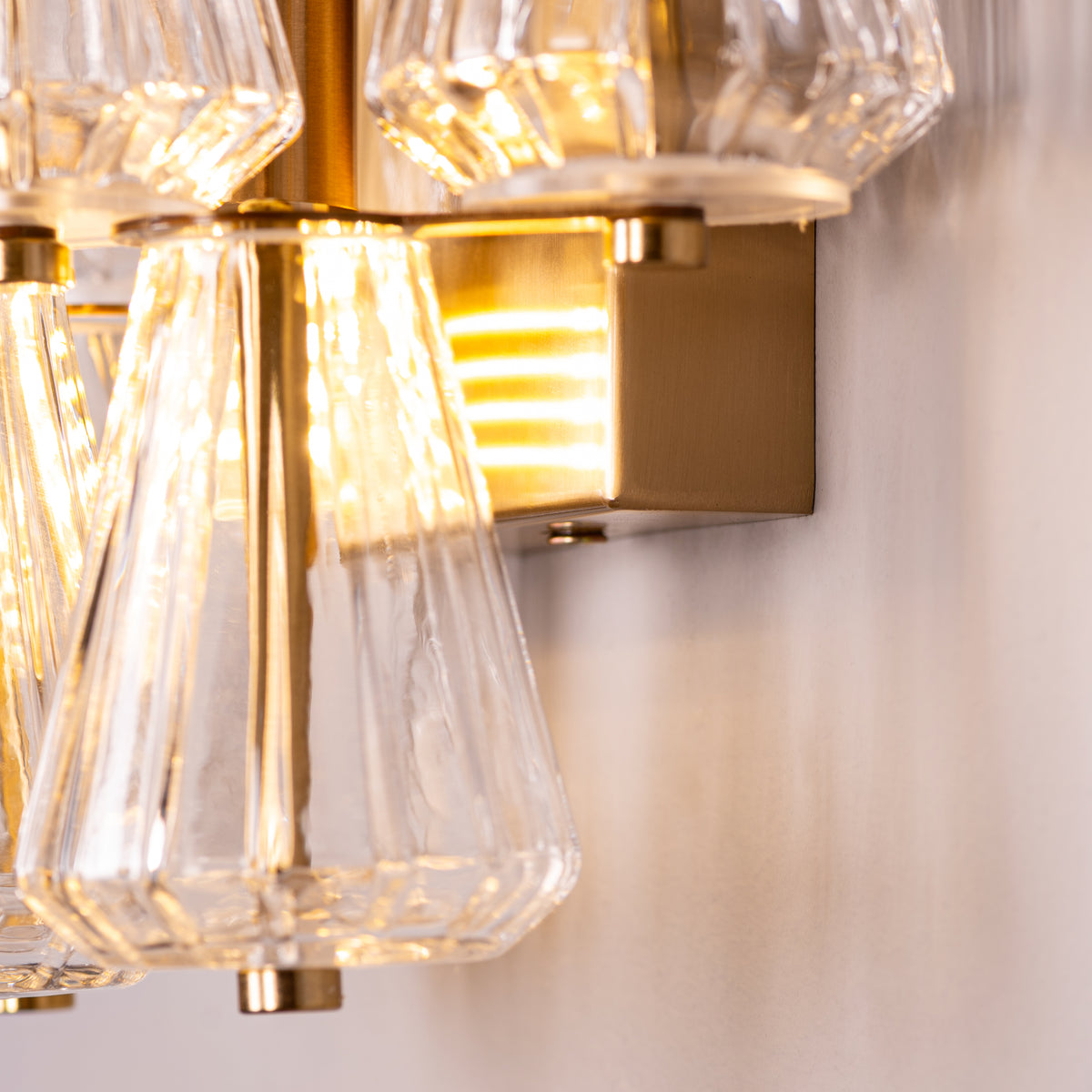 Light Rain (Gold) Glass Wall Light