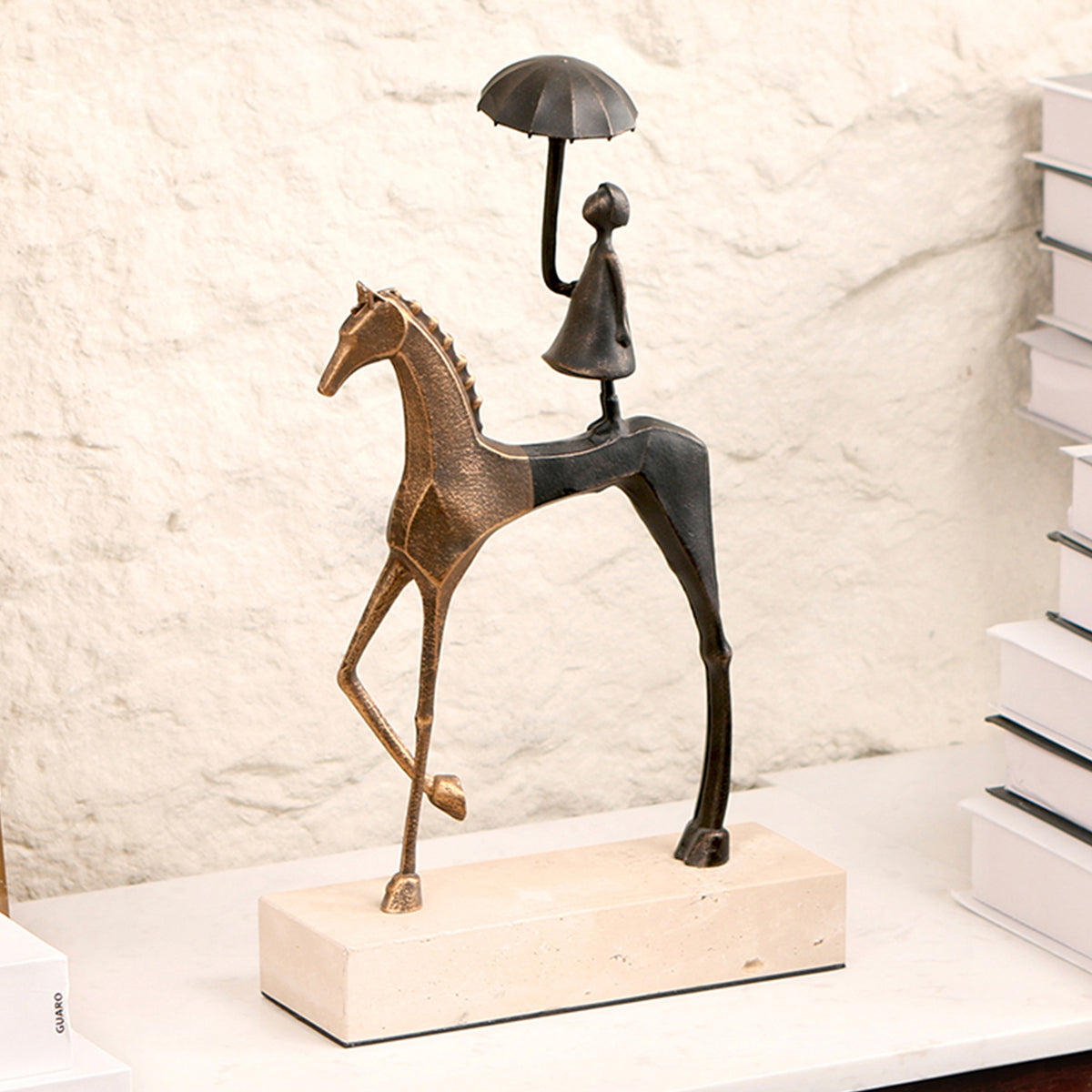 Stride & Shelter Home Decor