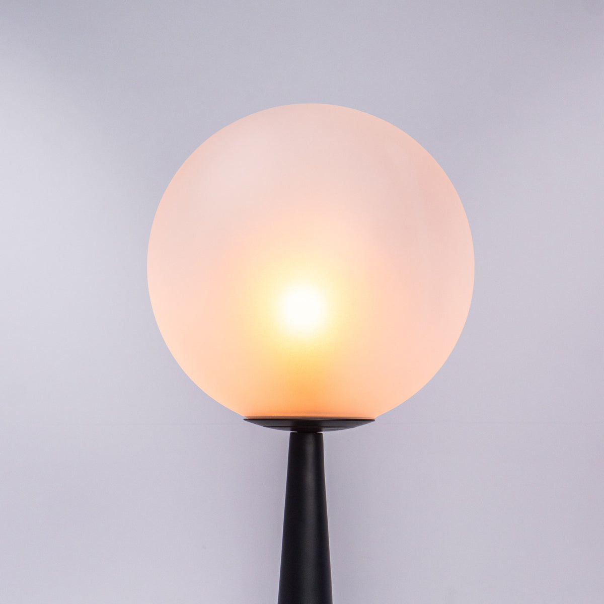 MonoGlow Floor Lamp