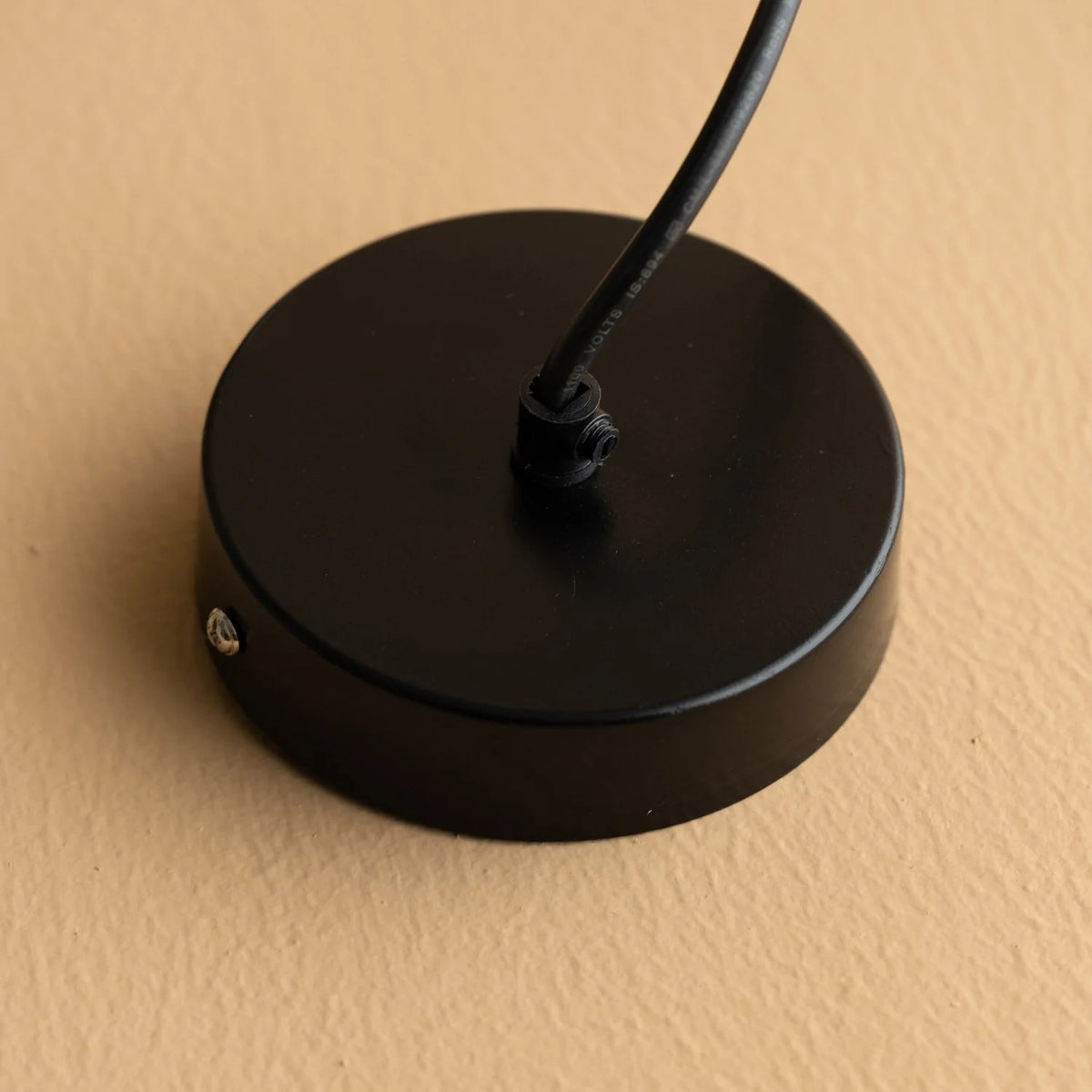 The Silent Form Pendant Light Handmade By Yaahvi