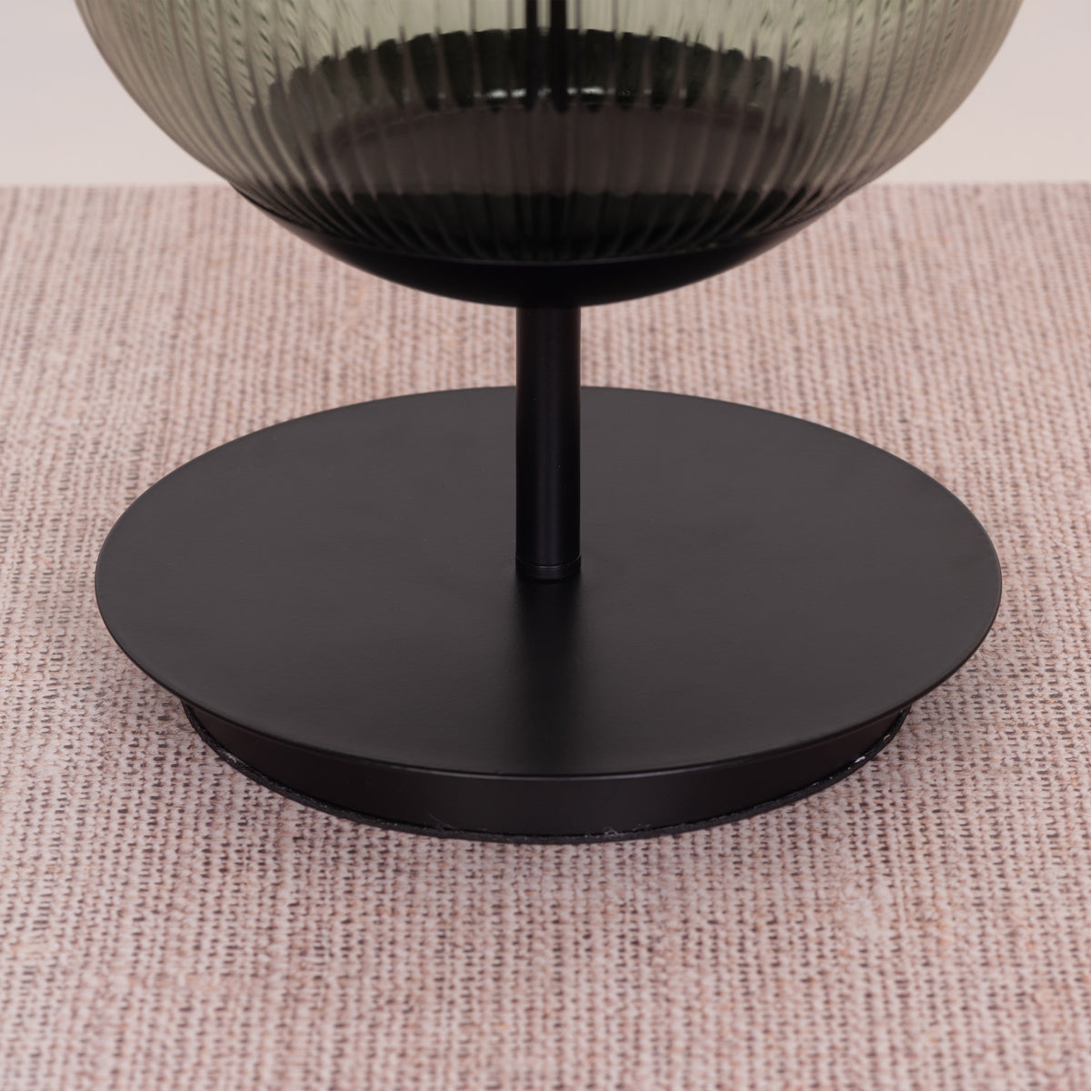 Juliet In Japan (Black, Green) Built-In LED Textured Glass Table Lamp