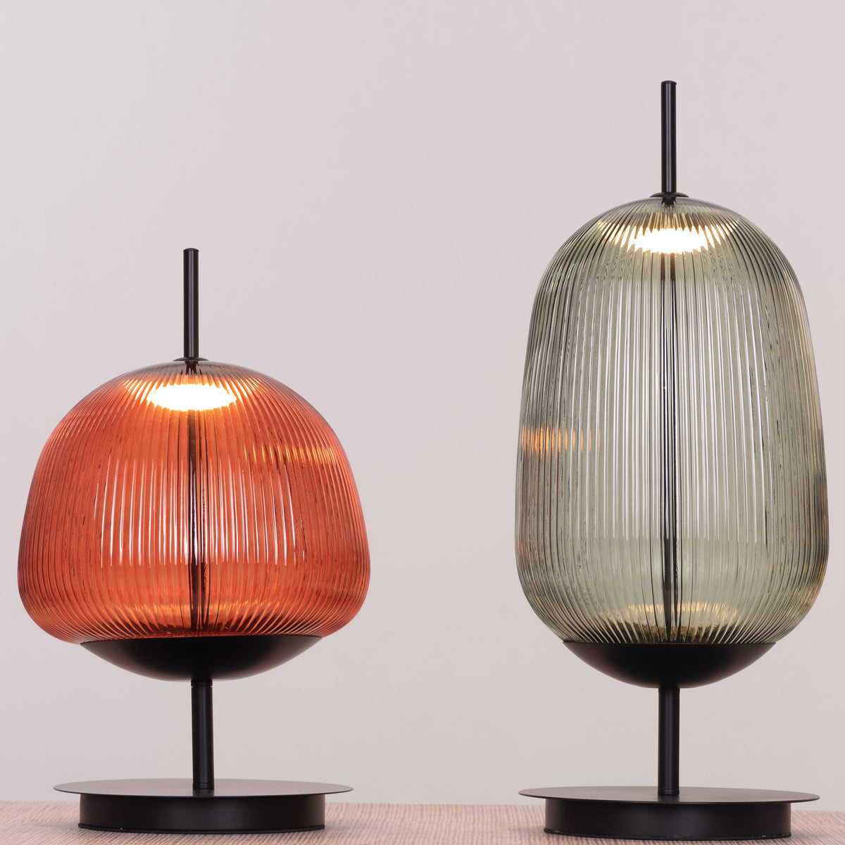 Juliet In Japan (Black, Green) Built-In LED Textured Glass Table Lamp