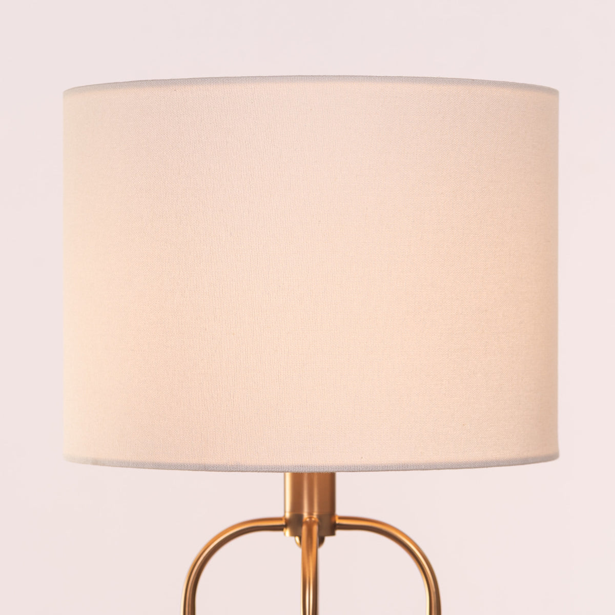 Auremont (Gold/Off-White) Marble Table Lamp