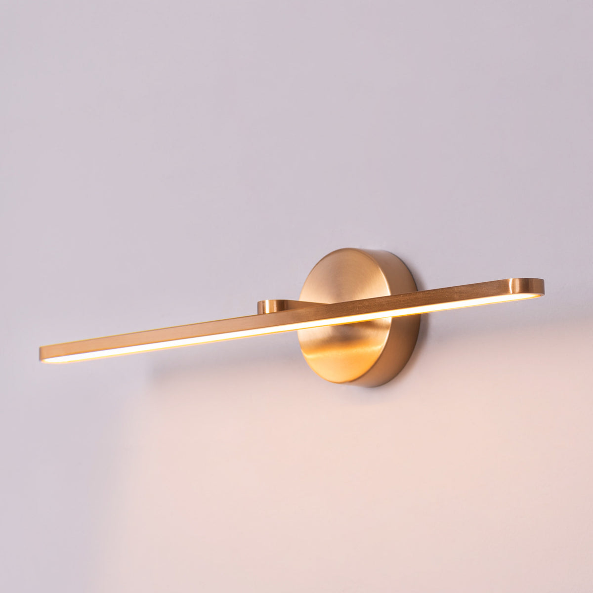 It's A Must (Large, Gold, Built-In LED) Picture Light