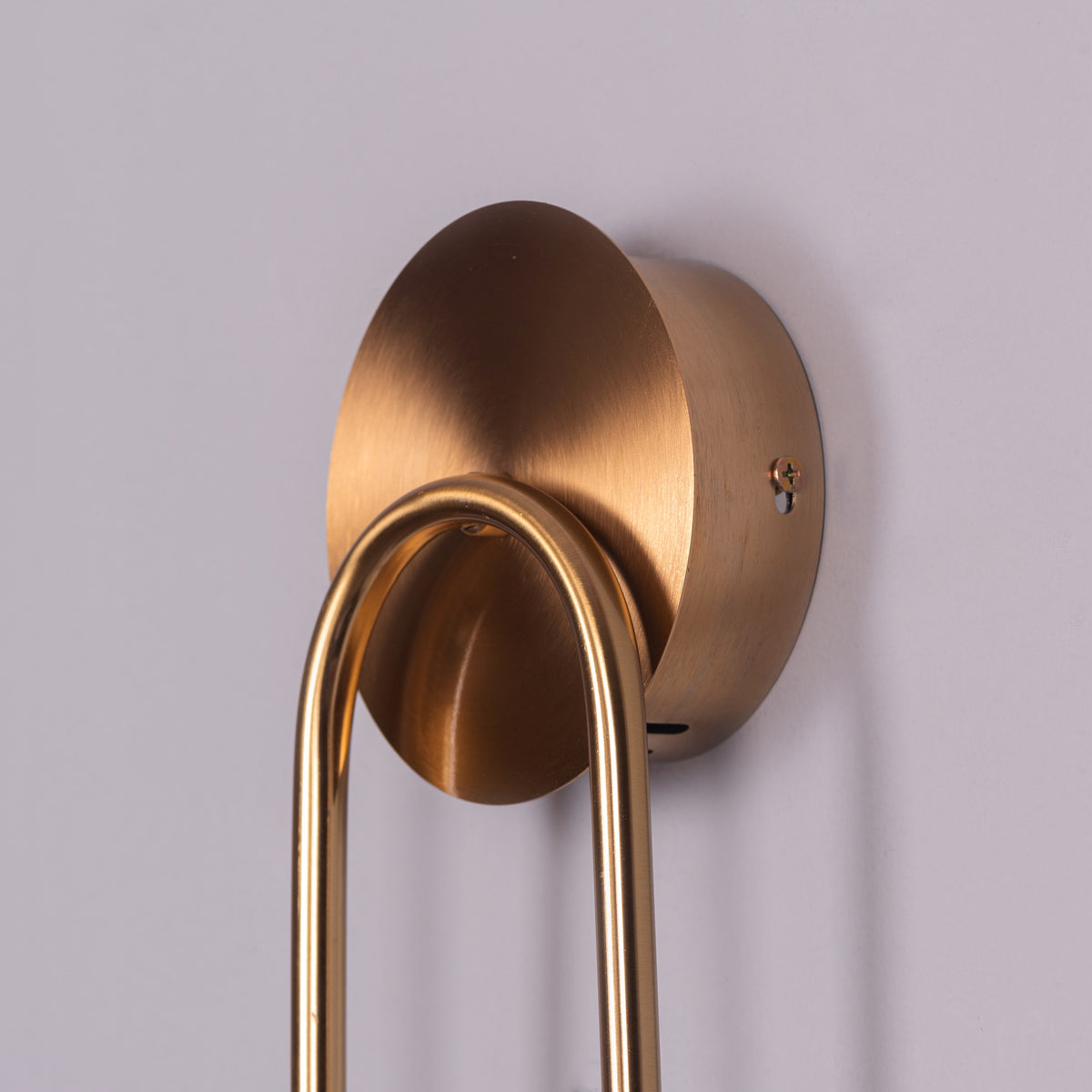 Homecoming (Large, Gold, Built-In LED) Wall Light