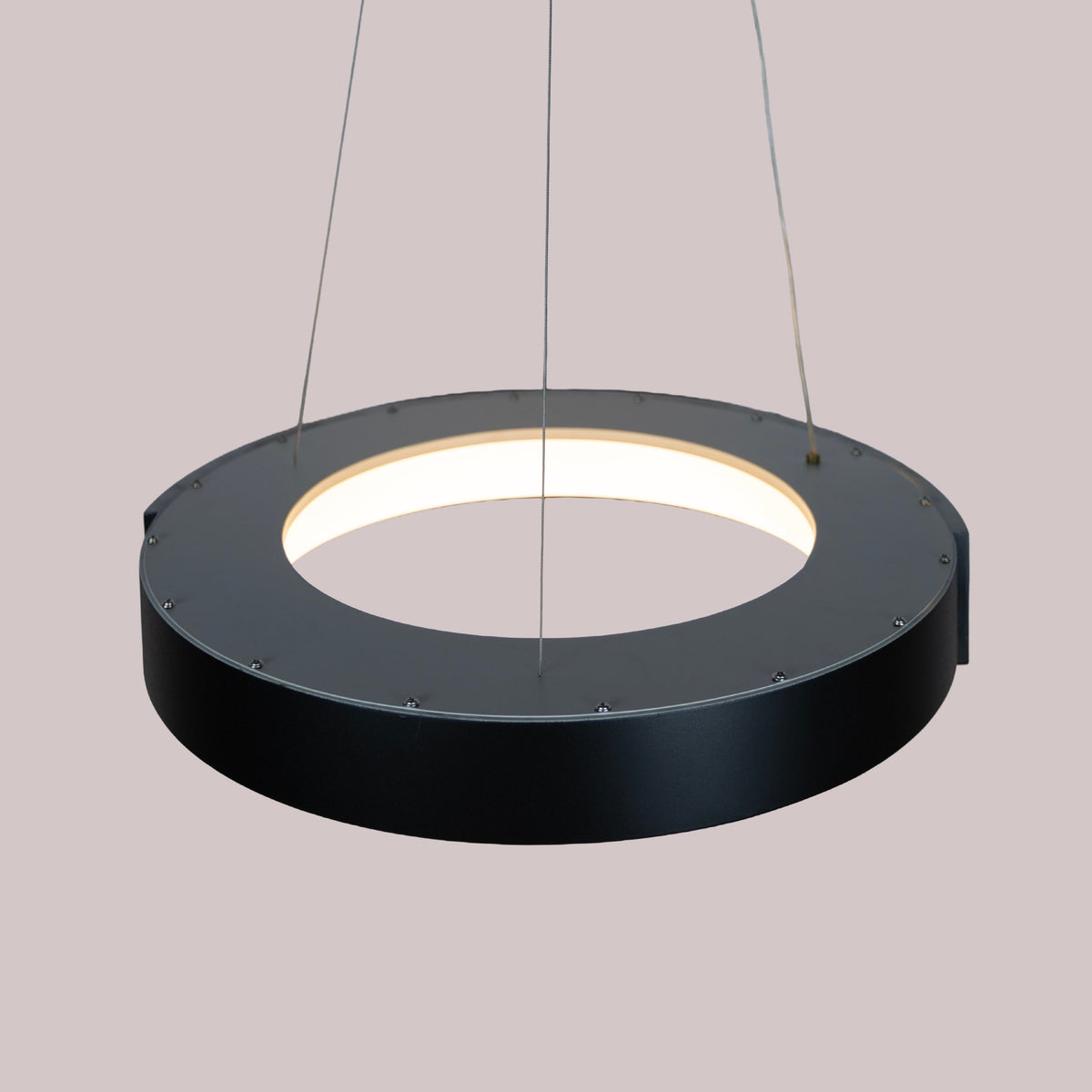 Eclipse Arc (Black) Pendant Light