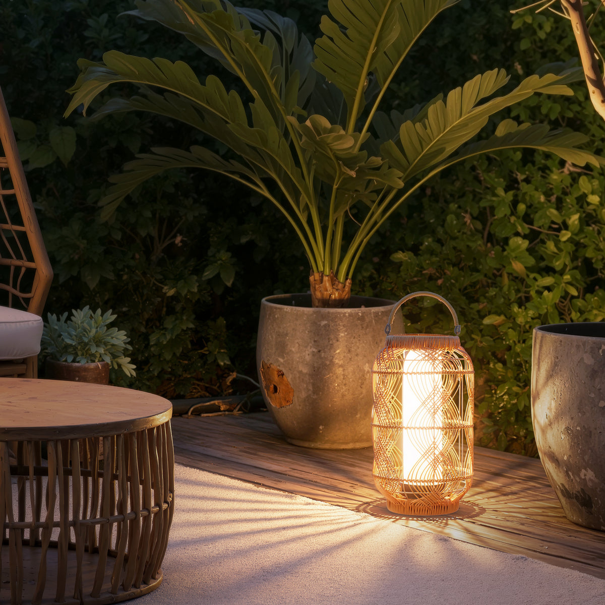 The Artisan Vault (Medium, Solar Powered-Rechargeable) Outdoor floor lamp