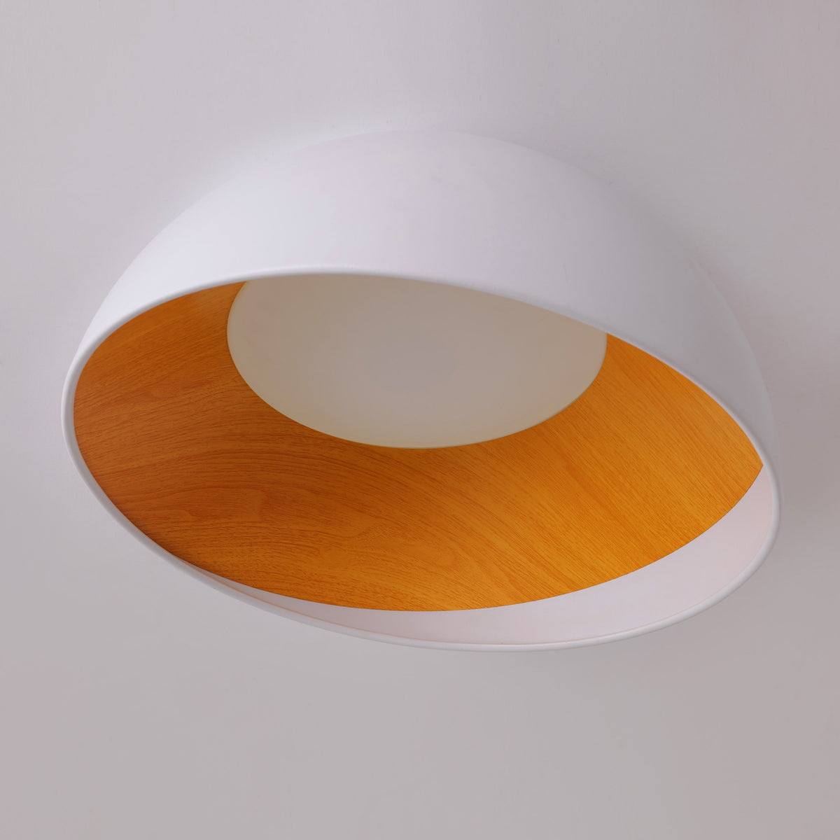 Winter Feels (White, Medium) Ceiling Light