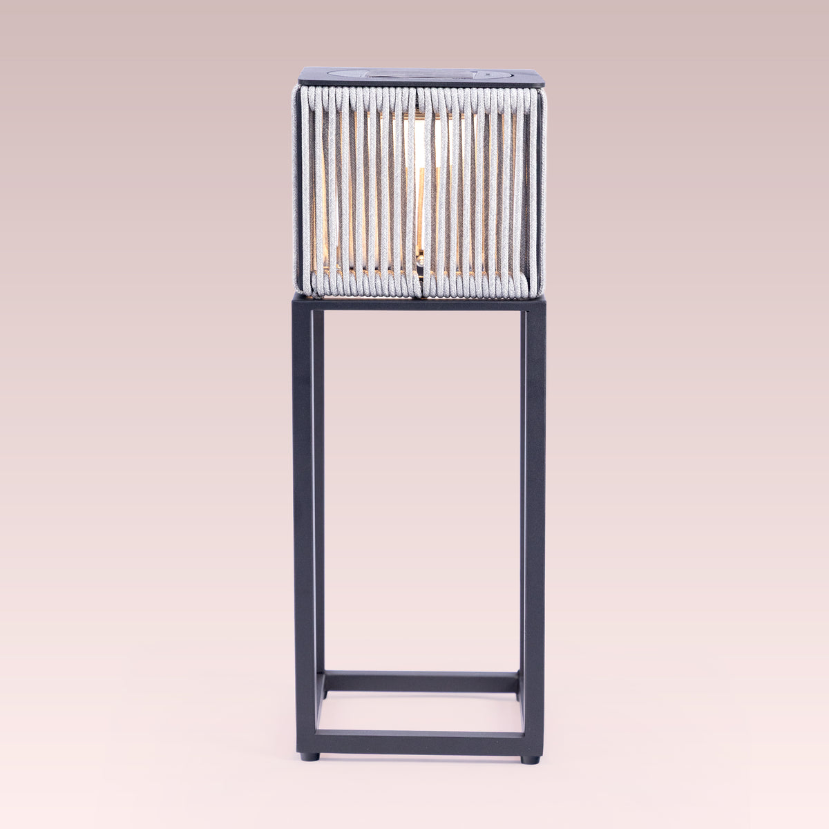 Vanguard Luxe (Solar Powered-Rechargeable) Outdoor Floor Lamp