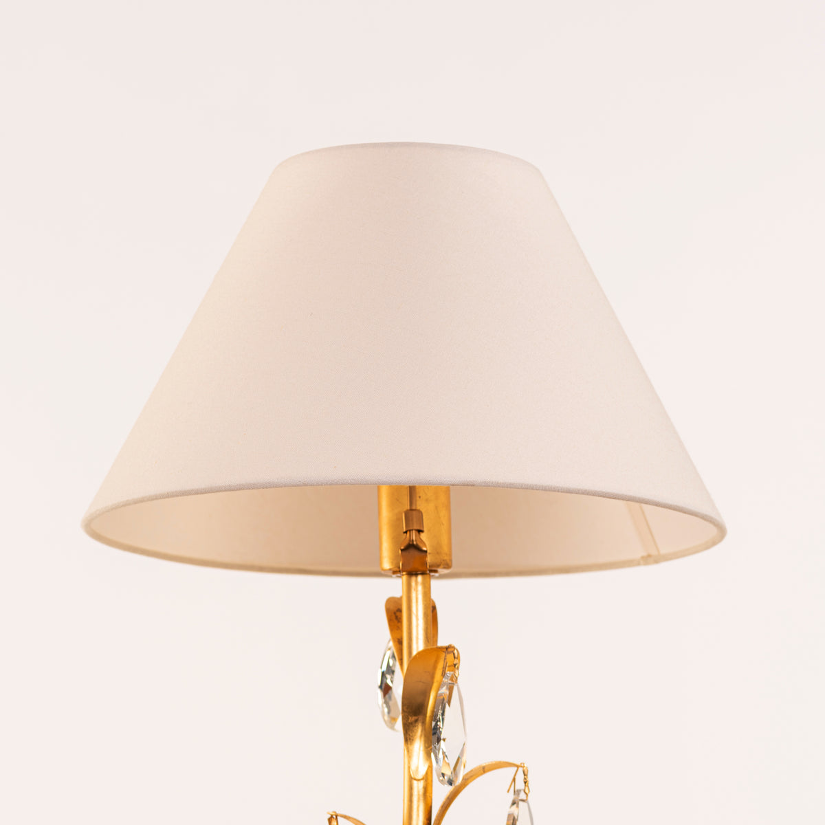 Royal Serpentine Gold Leaf Table Lamp