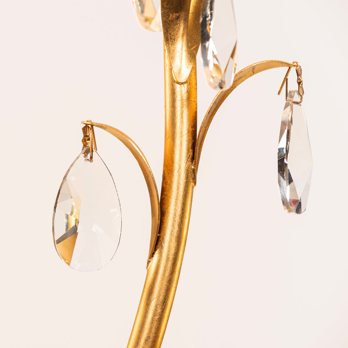 Royal Serpentine Gold Leaf Table Lamp