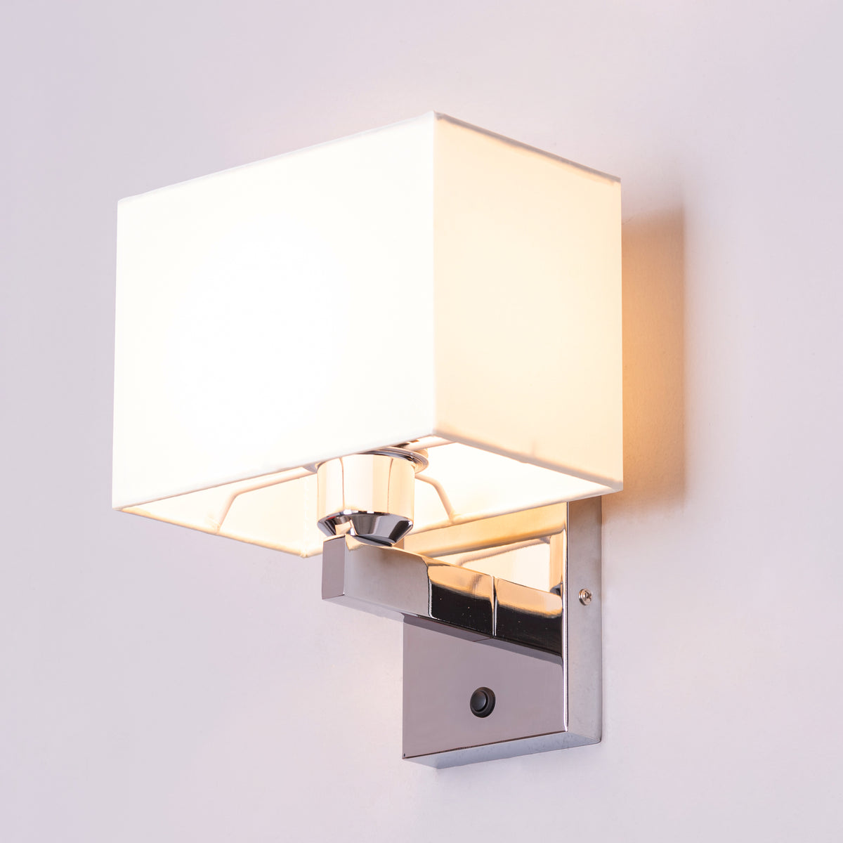 Sand Dune (Chrome, White) Wall Light