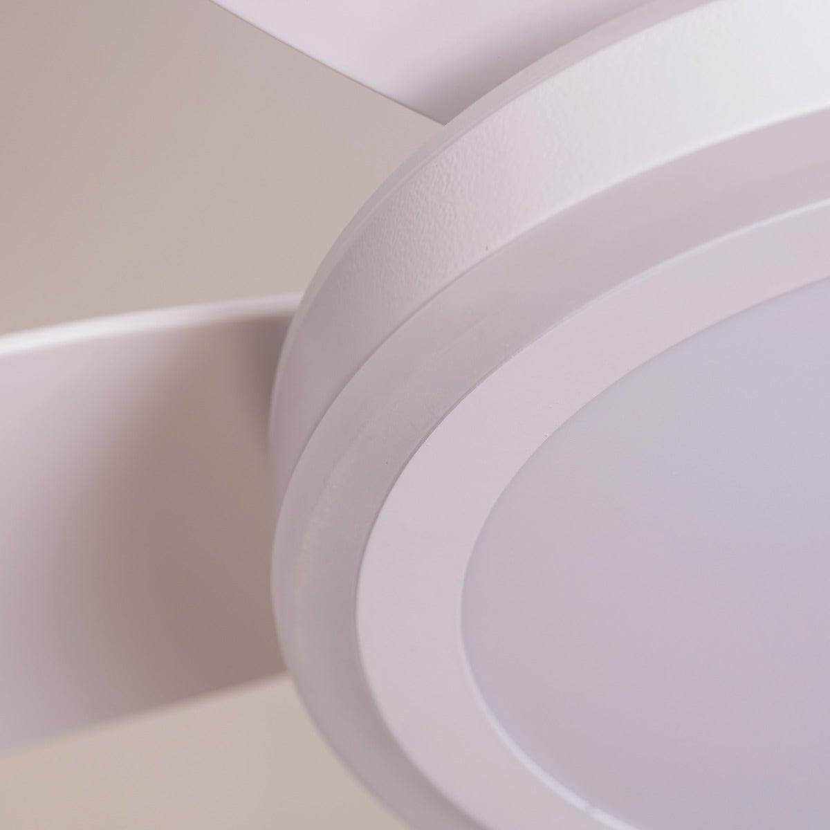 Oxford Street (140 cm Span, White Finish Metal Body, Glossy White ABS Blades) 3 Color Dimmable LED With Remote Control Ceiling Fan