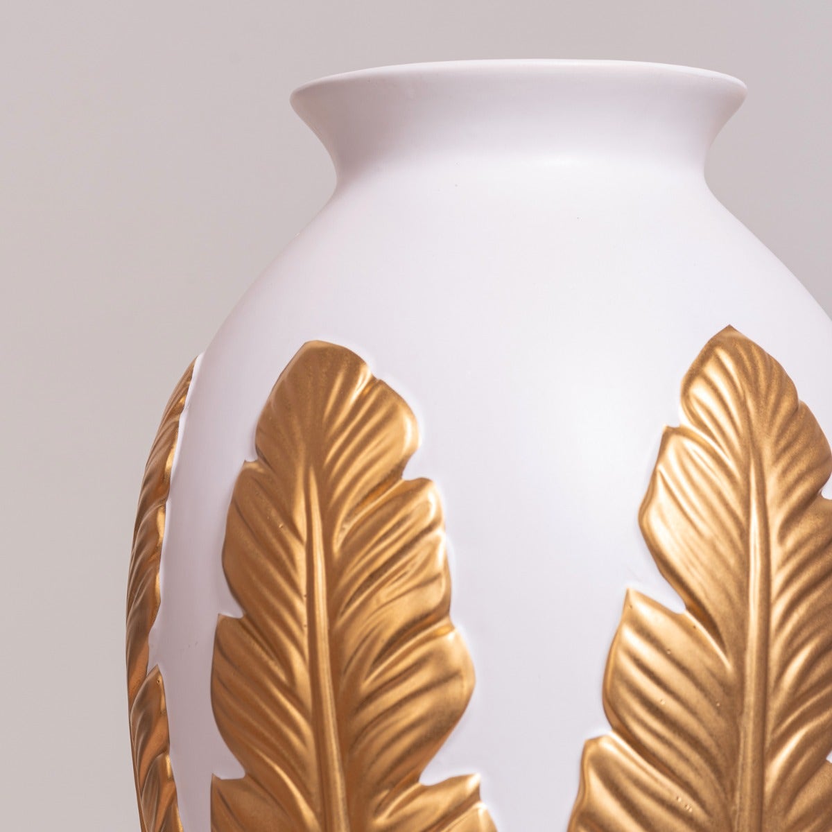 Desert Dream (Gold/ White) Ceramic Vase
