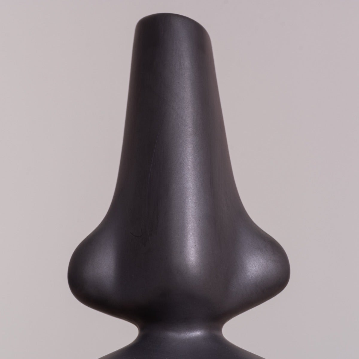 Lucky Lips (Black/ Gold) Ceramic Home Decor