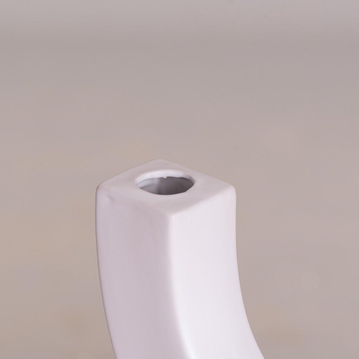 Simplicity (White) Ceramic Vase