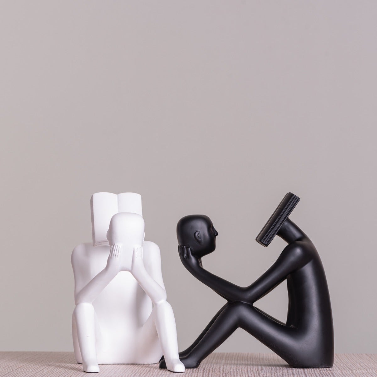 Read To Me (Black ) Resin  Home Decor