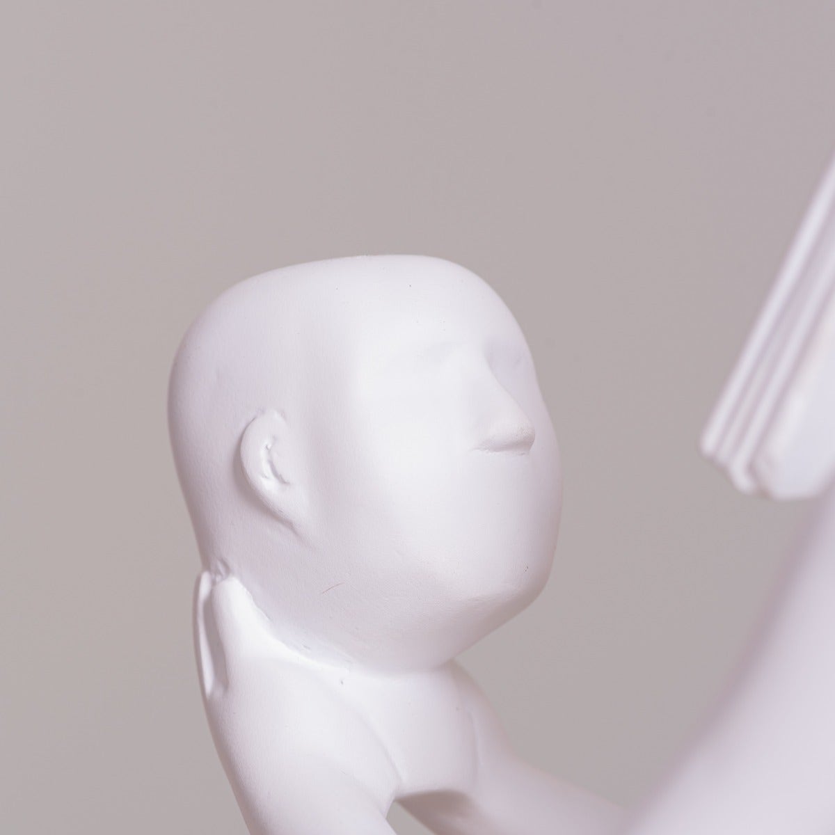 Read To Me (White) Resin  Home Decor