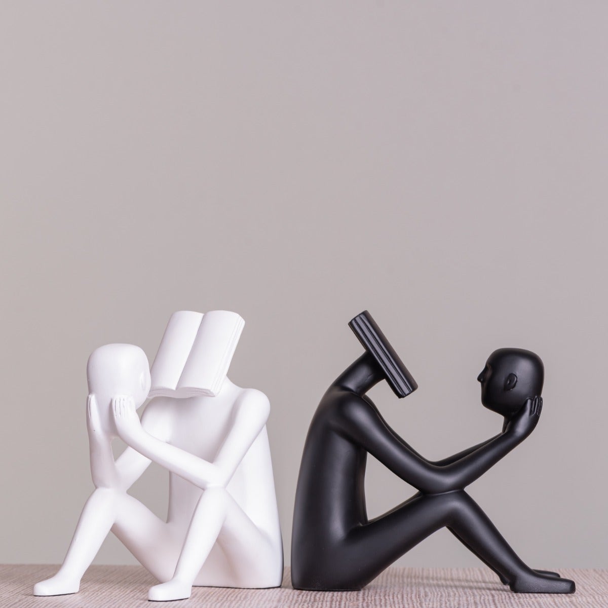Read To Me (White) Resin  Home Decor