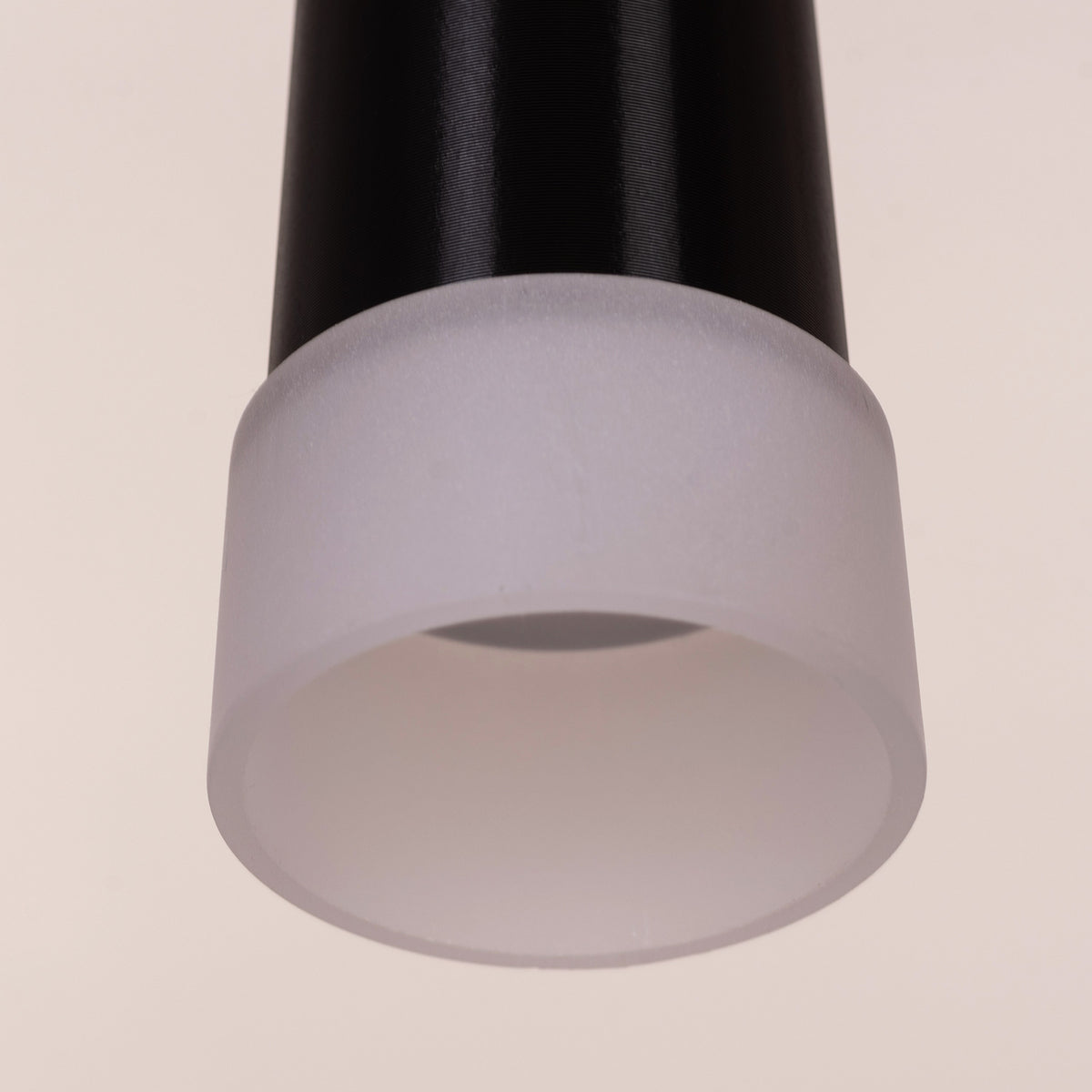 Aura- 05W Black (3000K) LED Designer Series Pendant (DL01-10030)