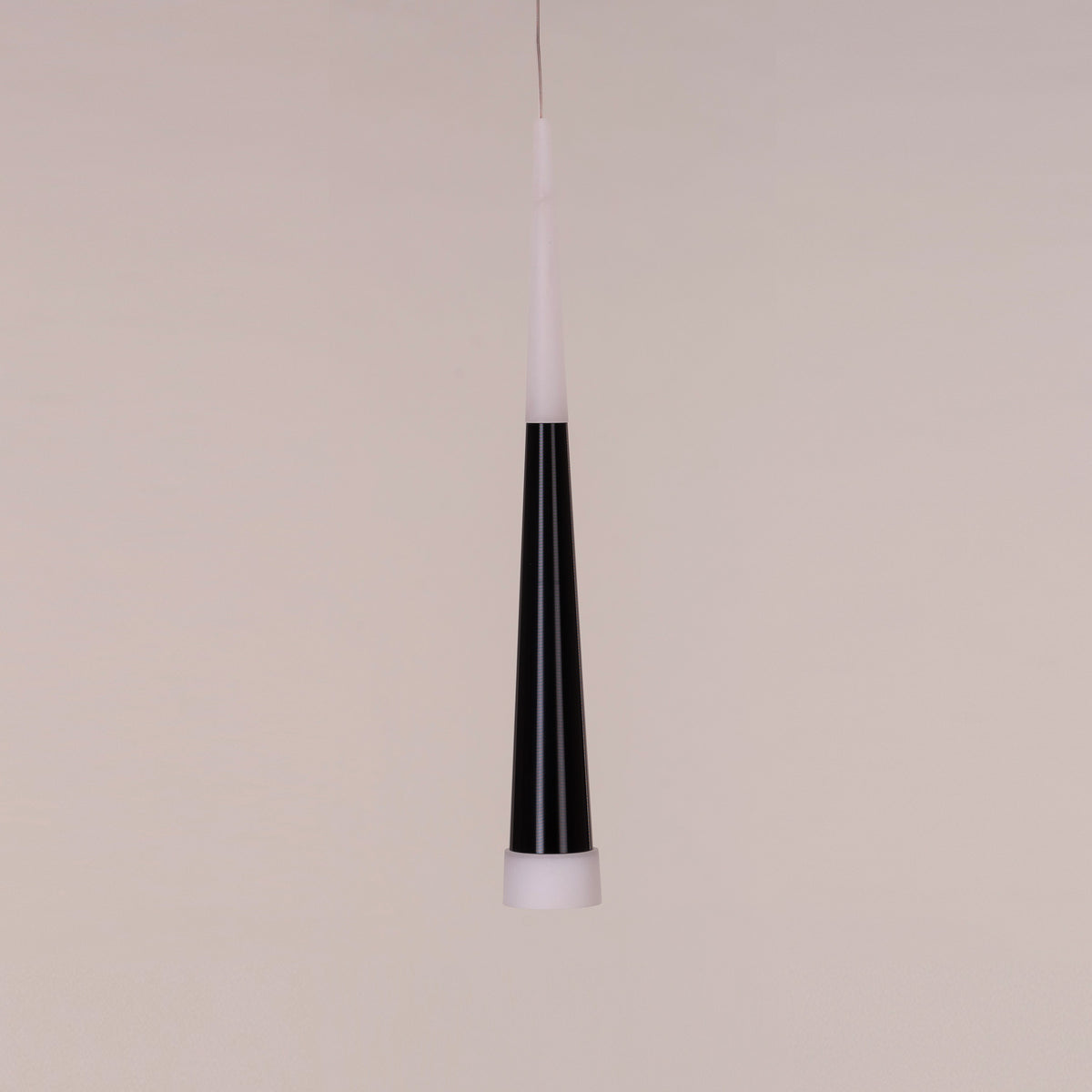 Aura- 05W Black (3000K) LED Designer Series Pendant (DL01-10030)