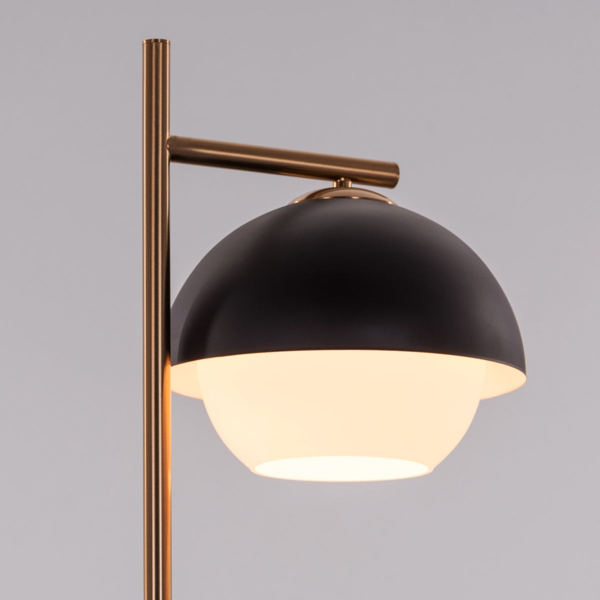 Slightly Addicted (Gold) Marble Floor Lamp