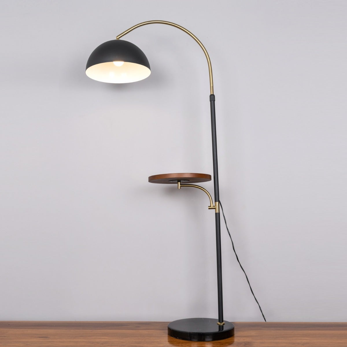 Rising Tide (Black, Gold) Marble Floor Lamp