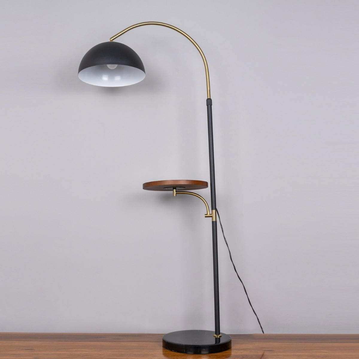 Rising Tide (Black, Gold) Marble Floor Lamp