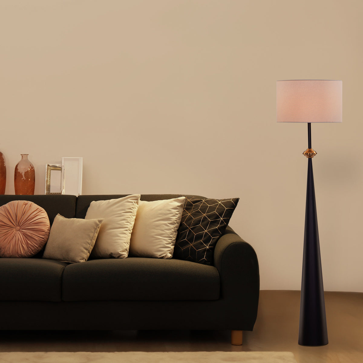 Crown Of The Dawn (Black, White) Floor Lamp