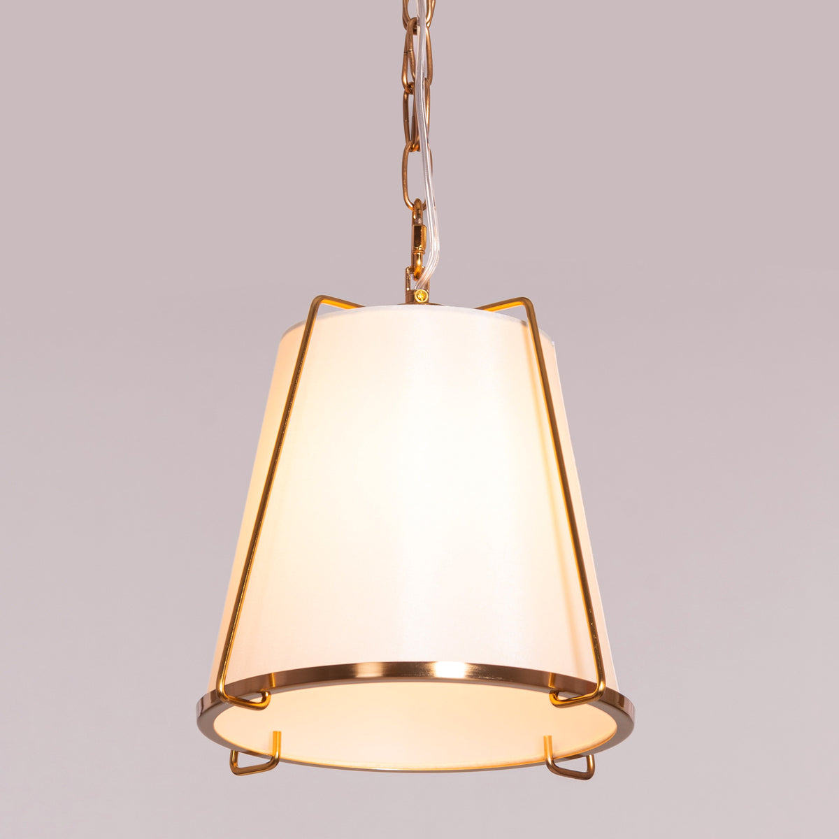 Woke Up Smiling (Gold, Cream) Pendant Light