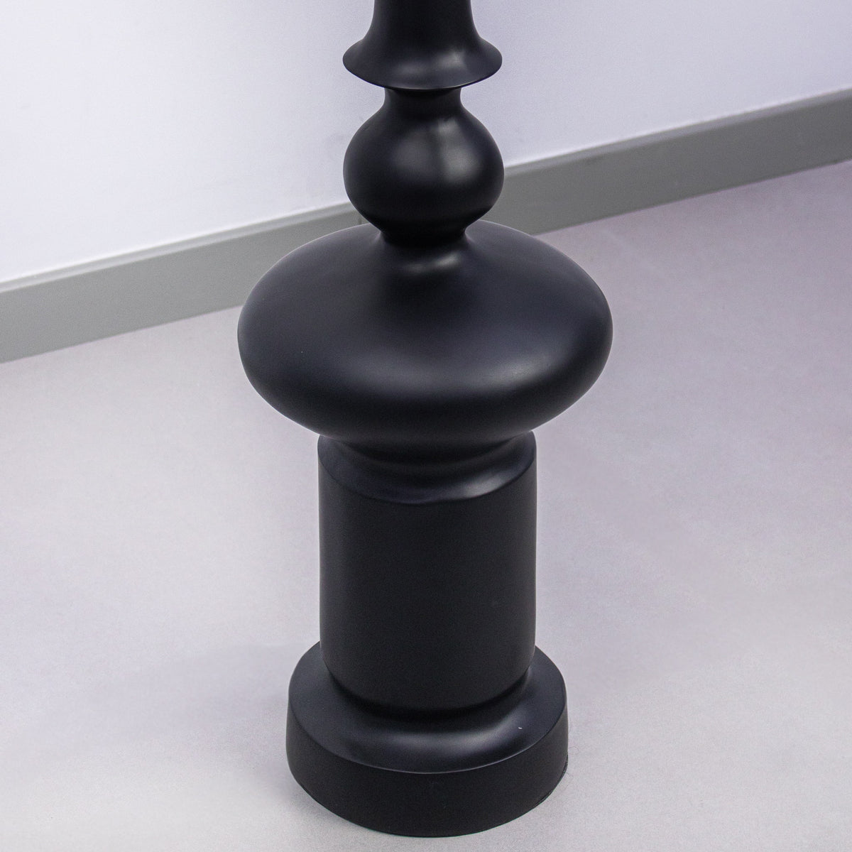 MonoGlow Floor Lamp