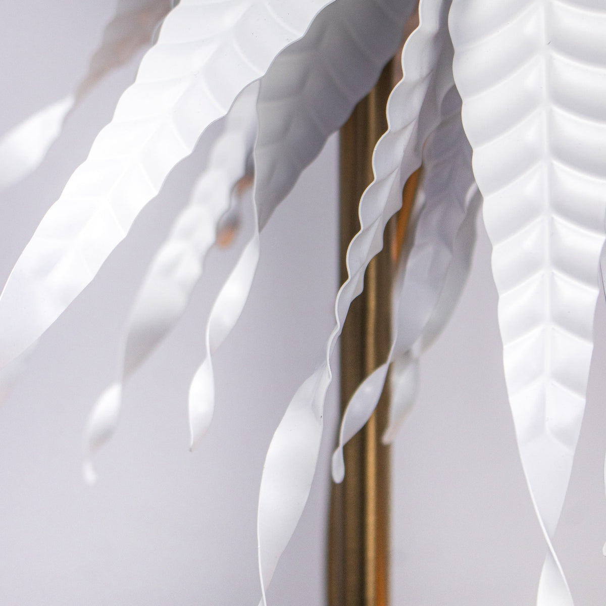 Konoha Whisper (Grey, Green & Amber) Gradient Floor Lamp