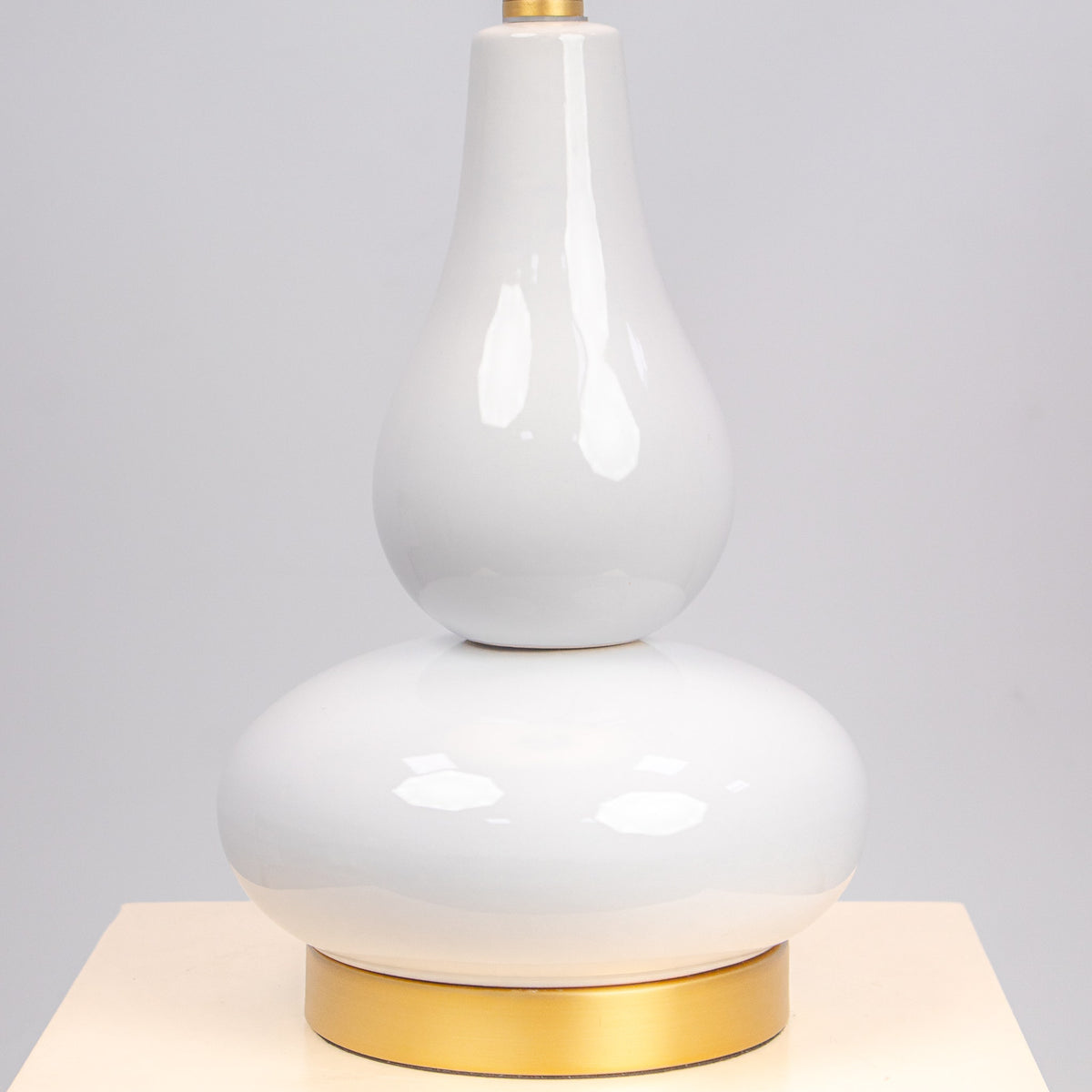 White Nest Table Lamp