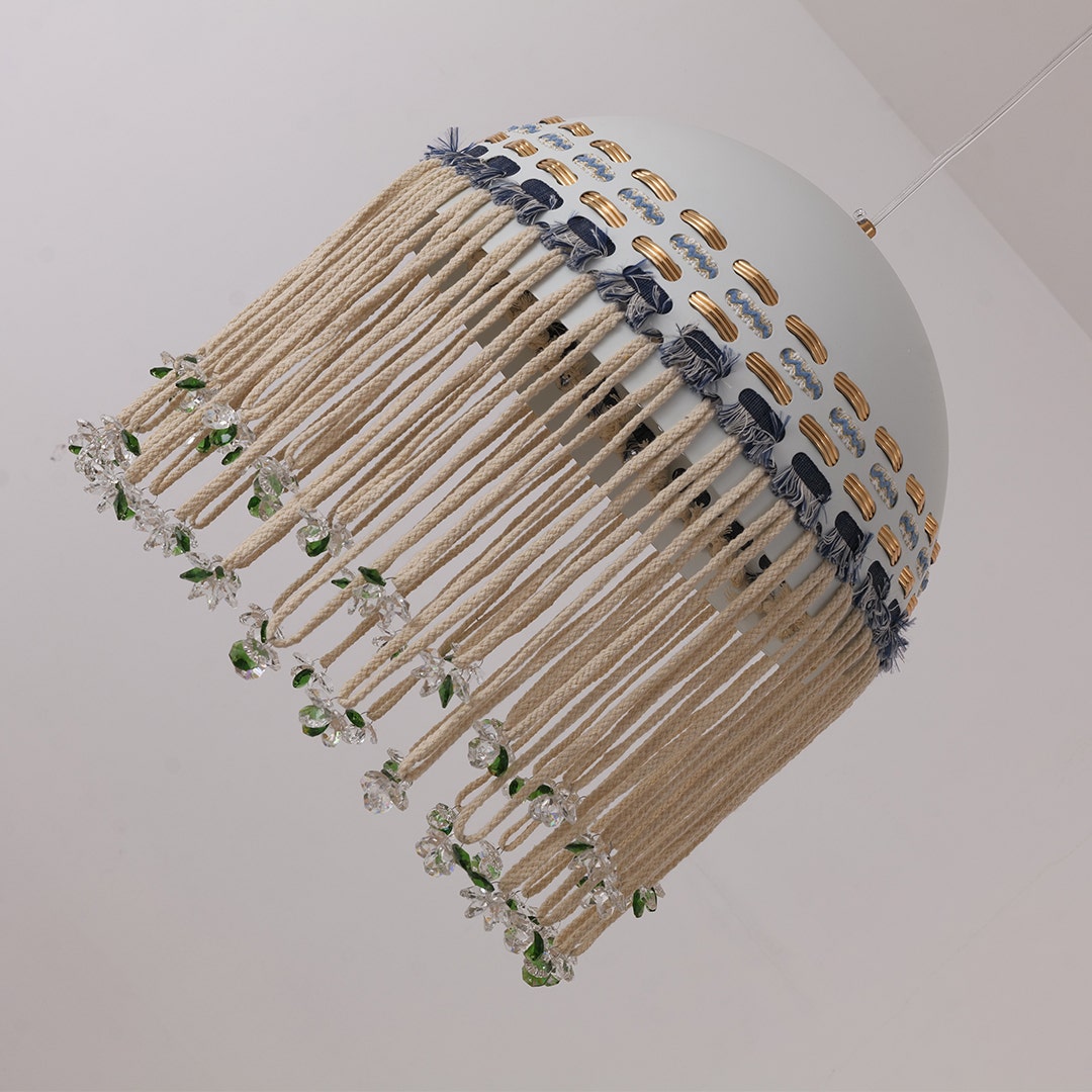 مصباح متدلي بتصميم "بورن إن بالي"