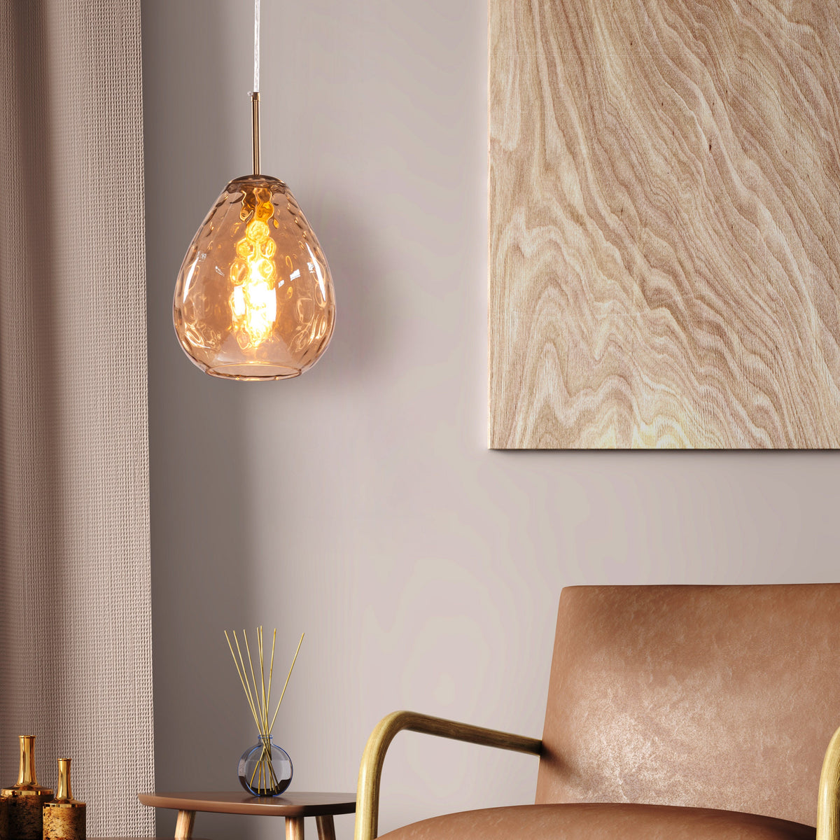 Choosy Pendant Light