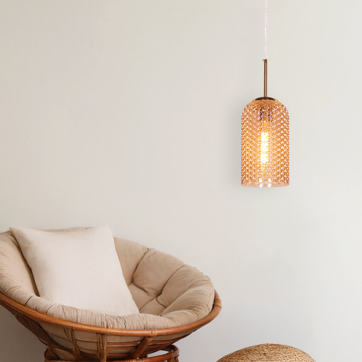 Roomy Pendant Light