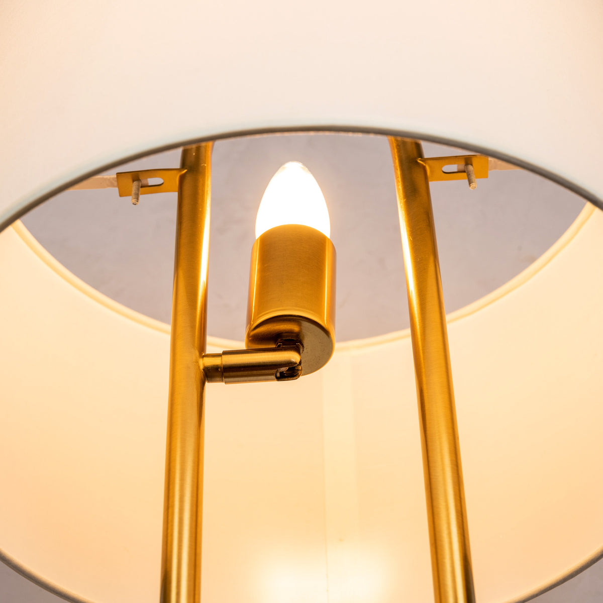 Hold Me Close (Gold, White) Marble Table Lamp