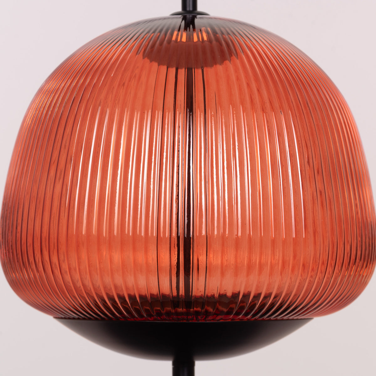 Reserved Rose (Black, Red) Built-In LED Textured Glass Table Lamp
