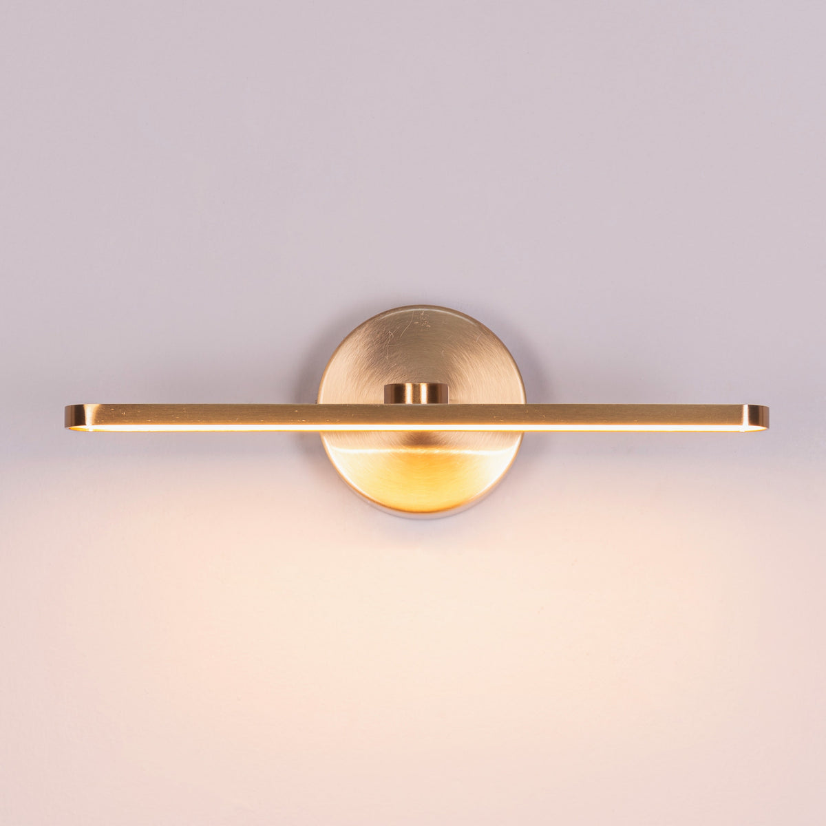 It's A Must (Small, Gold, Built-In LED) Picture Light