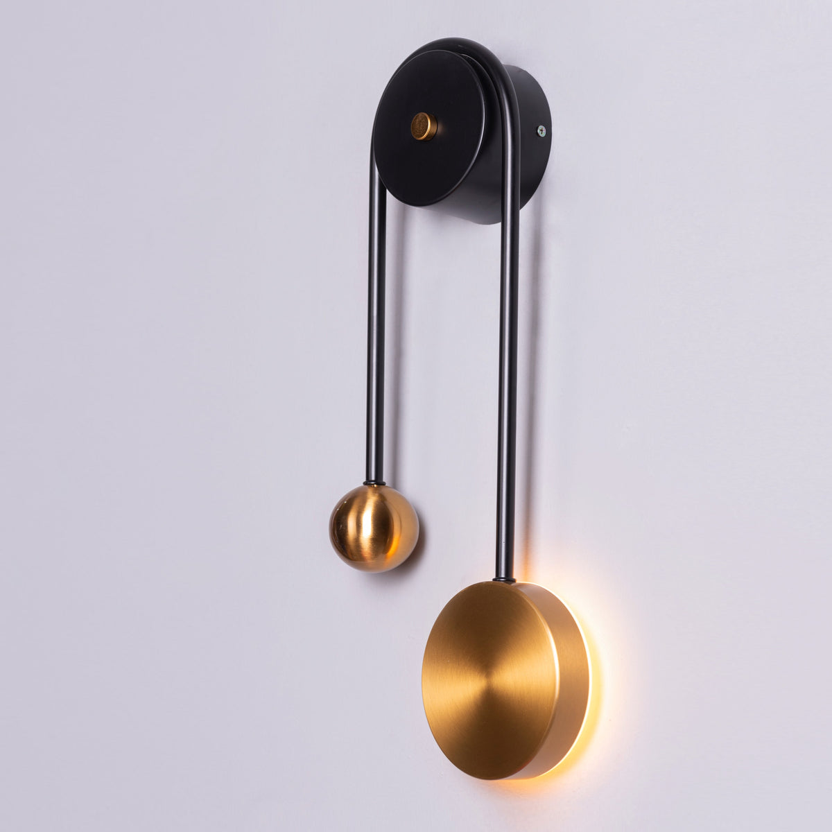 New Season (Black, Built-In LED) Wall Light