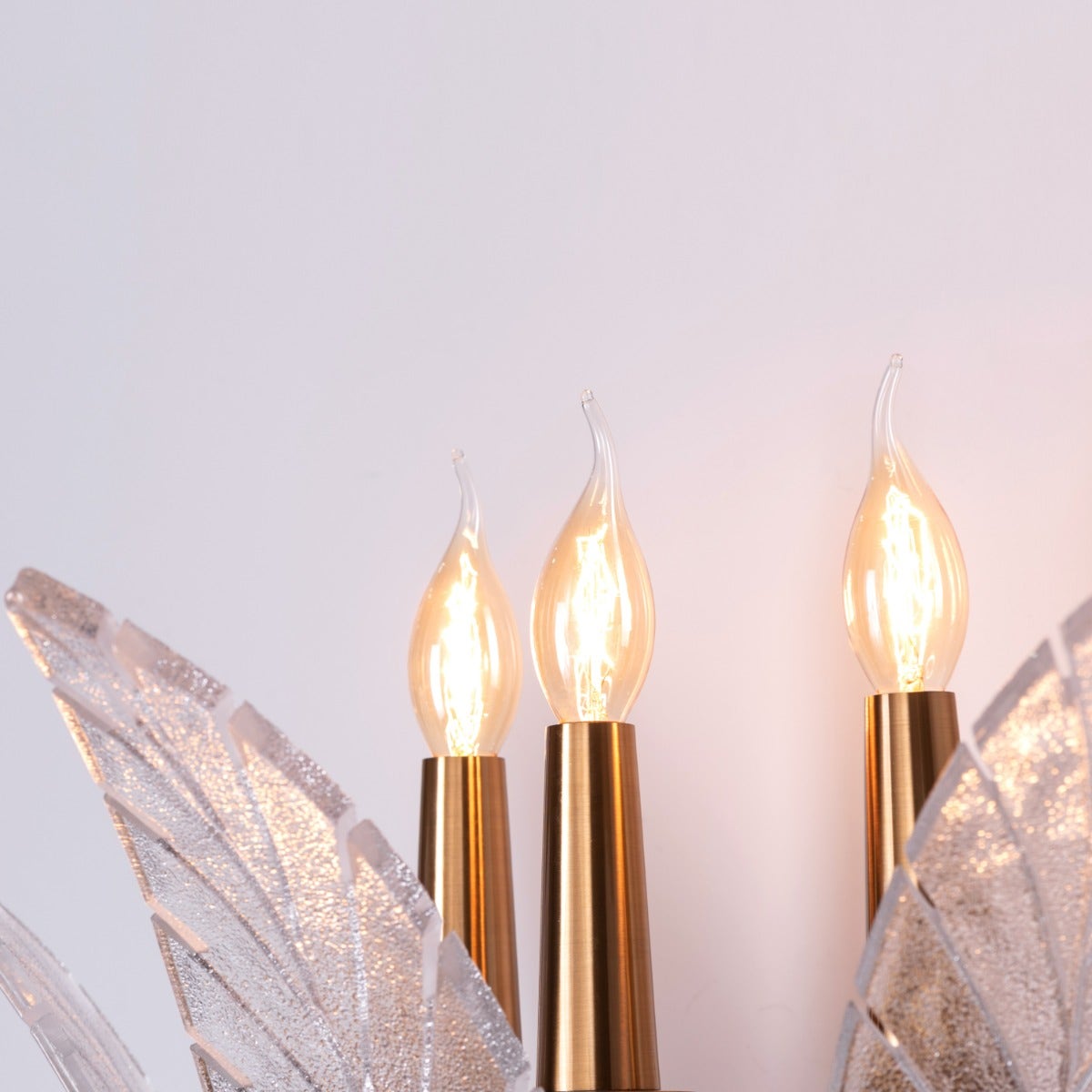 Trance (Medium, Gold) Glass Wall Light