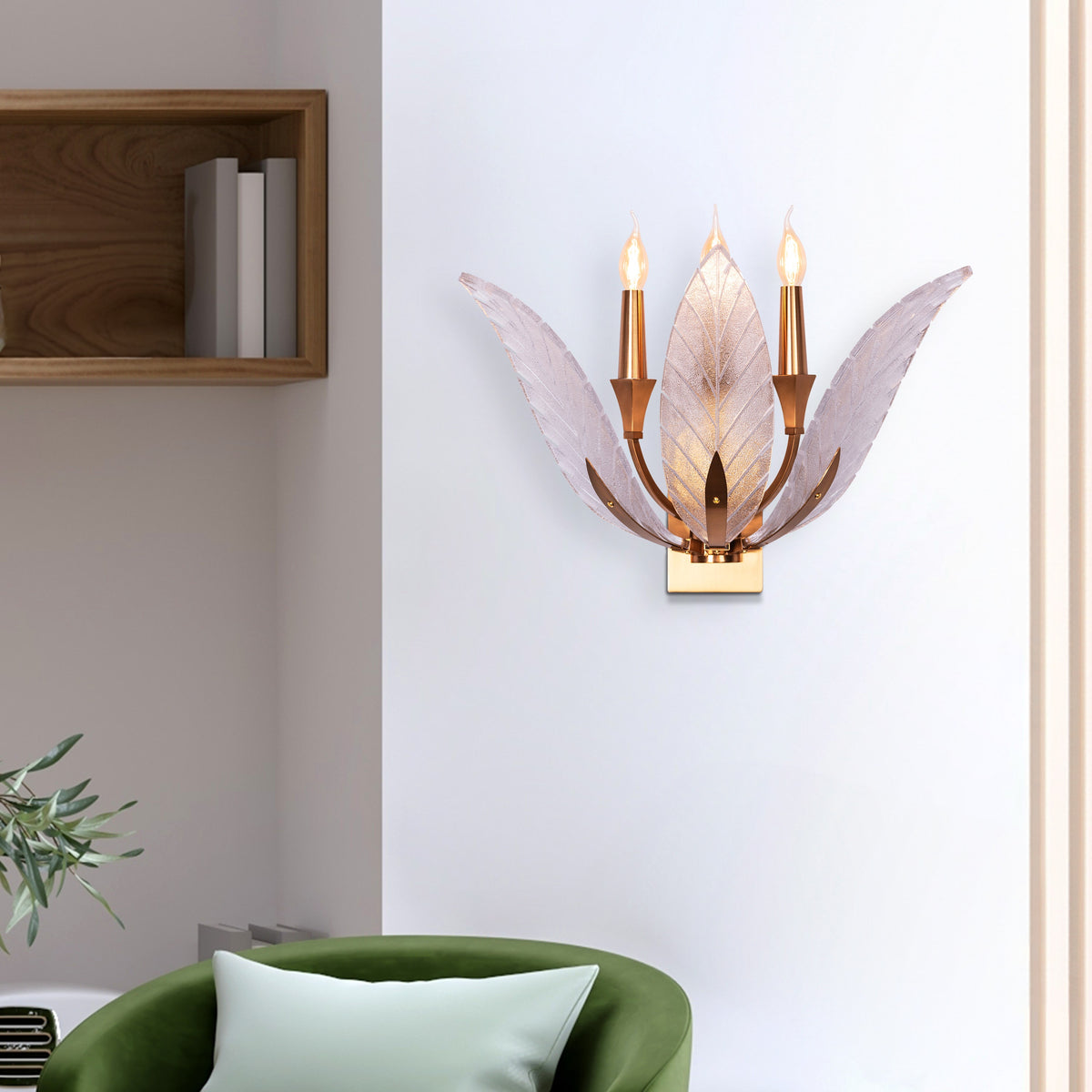 Trance (Medium, Gold) Glass Wall Light